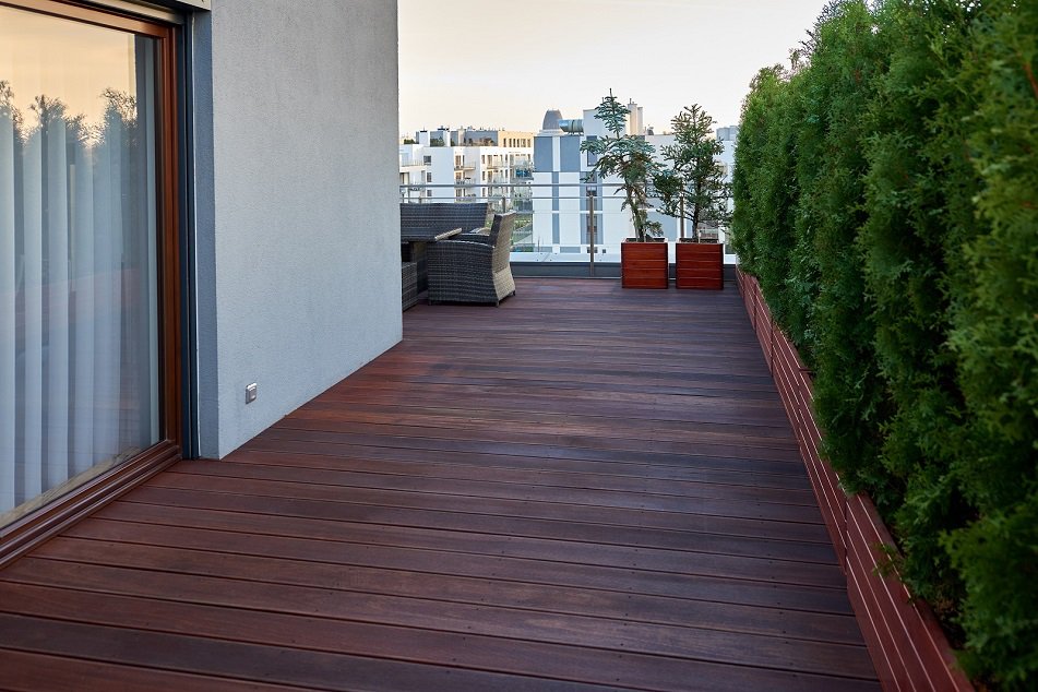 Taras z drewna egzotycznego