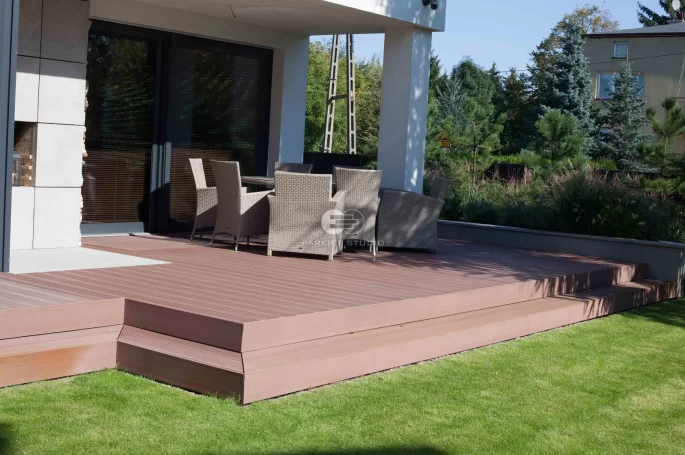 COMPOSITE BOARD BROWN